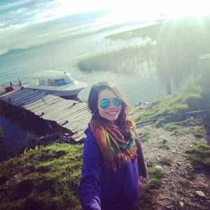 Meet your Posher, Andrea